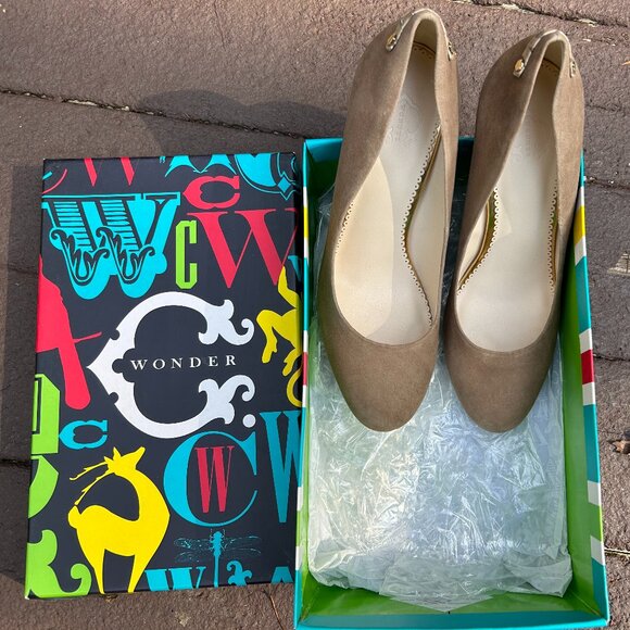 C WONDER Chunky Heel Tan-colored Suede Pump/Shoe - NWT - Picture 5 of 8